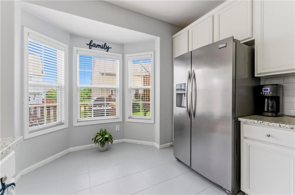 3 bedroom, 4 bathroom, 1,822 sq ft townhouse for sale at 4247 Chatham Ridge Drive, Buford, GA 30518 — photo 8