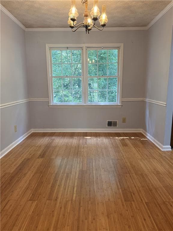 4 bedroom, 2 bathroom, 1,920 sq ft single family residence for rent at 4341 Five Forks Trickum Road, Lilburn, GA 30047 for $2,400 a month — photo 6