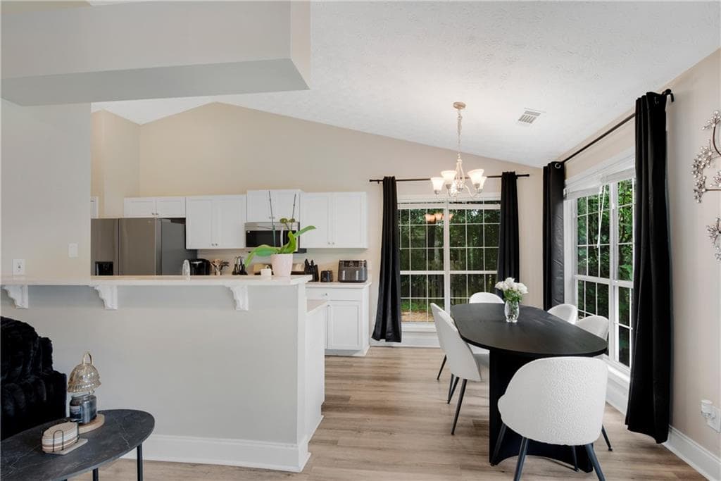 3 bedroom, 2 bathroom, 1,324 sq ft single family residence for sale at 217 Crestworth Crossing, Powder Springs, GA 30127 — photo 3