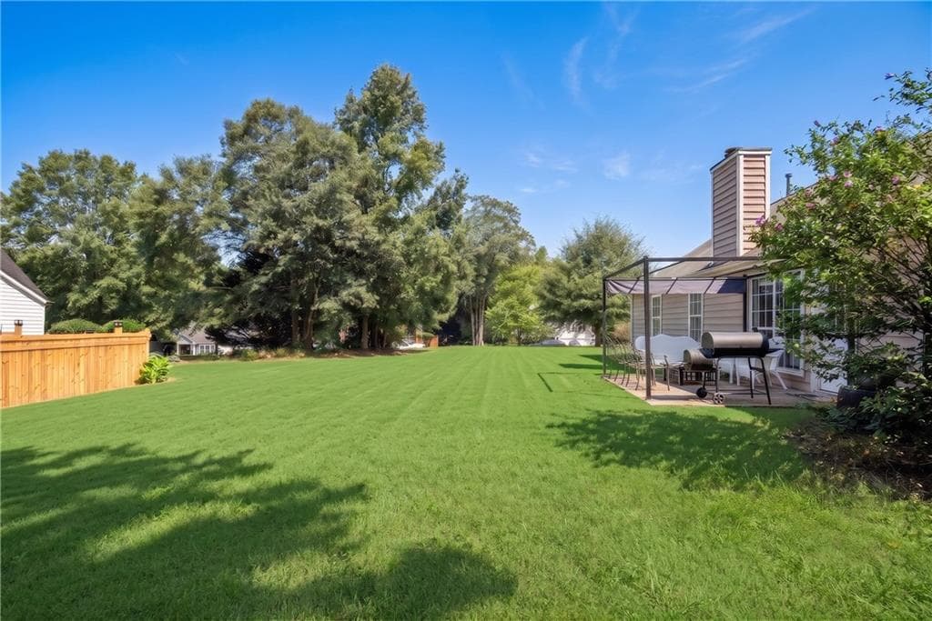 3 bedroom, 2 bathroom, 1,324 sq ft single family residence for sale at 217 Crestworth Crossing, Powder Springs, GA 30127 — photo 6