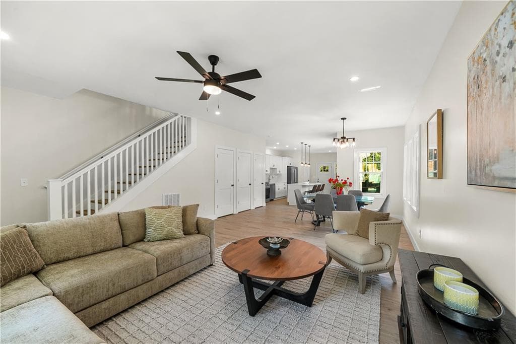 3 bedroom, 3 bathroom, 1,514 sq ft townhouse for sale at 411 Oliver Street, Atlanta, GA 30314 — photo 10