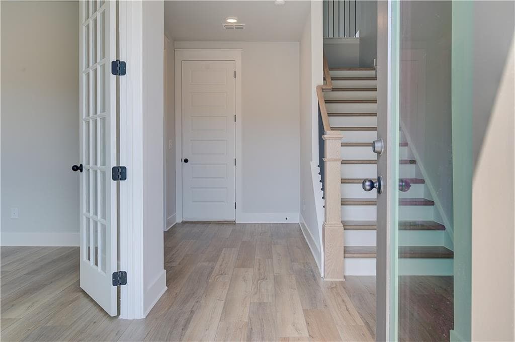 3 bedroom, 4 bathroom, 1,881 sq ft townhouse for sale at 1842 Marisol Circle, Kennesaw, GA 30144 — photo 3