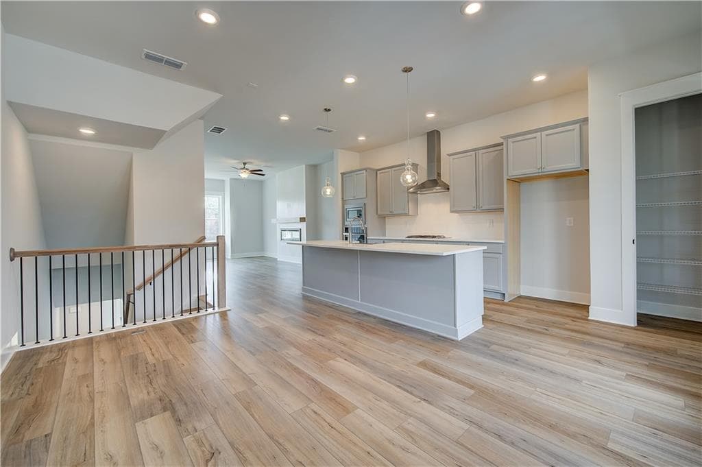 3 bedroom, 4 bathroom, 1,881 sq ft townhouse for sale at 1842 Marisol Circle, Kennesaw, GA 30144 — photo 8