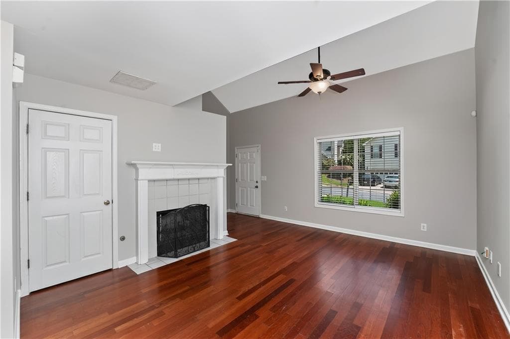 3 bedroom, 3 bathroom, 1,466 sq ft single family residence under contract at 514 Parkstone Lane, Woodstock, GA 30189 — photo 5