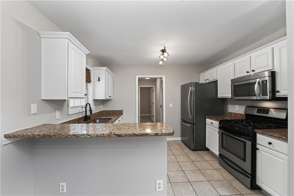 3 bedroom, 3 bathroom, 1,466 sq ft single family residence under contract at 514 Parkstone Lane, Woodstock, GA 30189 — photo 8
