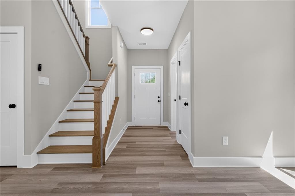 3 bedroom, 3 bathroom, 1,700 sq ft single family residence under contract at 3385 Carlton Road, Cumming, GA 30041 — photo 10