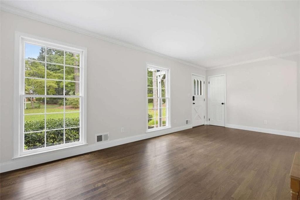 3 bedroom, 2 bathroom, 2,038 sq ft single family residence for sale at 1563 Arden Drive, Marietta, GA 30008 — photo 6