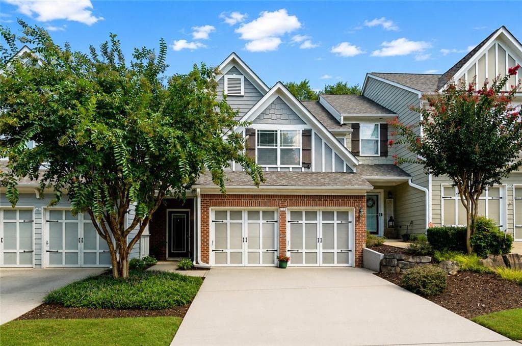 3 bedroom, 3 bathroom, 1,864 sq ft townhouse under contract at 310 Stream Side Pass, Woodstock, GA 30188