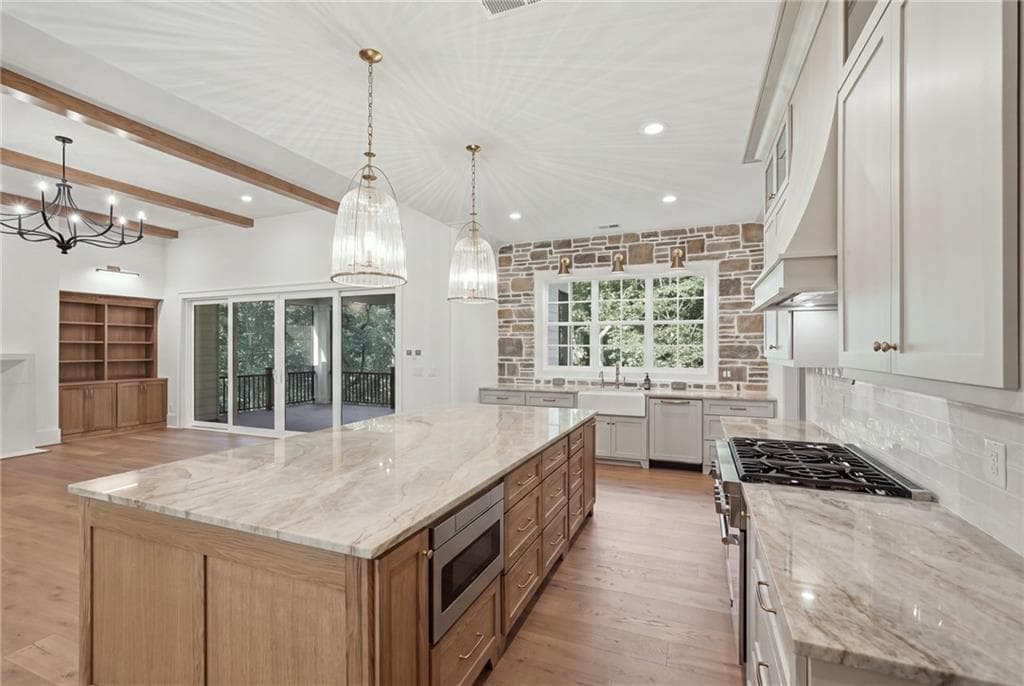 4 bedroom, 5 bathroom, 4,868 sq ft single family residence for sale at 82 Ridgetop Court, Dawsonville, GA 30534 — photo 2
