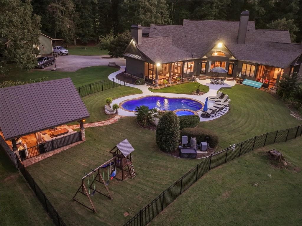 5 bedroom, 4 bathroom, 6,513 sq ft single family residence for sale at 5846 Conner Road, Flowery Branch, GA 30542 — photo 5