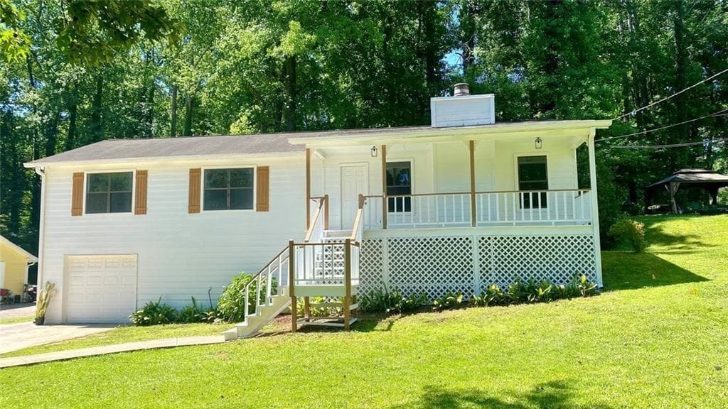 3 bedroom, 2 bathroom, 1,296 sq ft single family residence for rent at 1807 Merry Oak Road, Marietta, GA 30008 for $2,000 a month