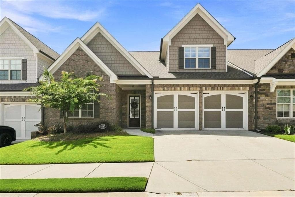 3 bedroom, 3 bathroom, 2,152 sq ft condominium for sale at 5660 Ansley Ridge Lane 81, Suwanee, GA 30024 — photo 3