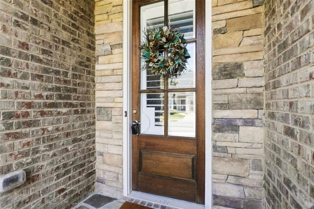 3 bedroom, 3 bathroom, 2,152 sq ft condominium for sale at 5660 Ansley Ridge Lane 81, Suwanee, GA 30024 — photo 6