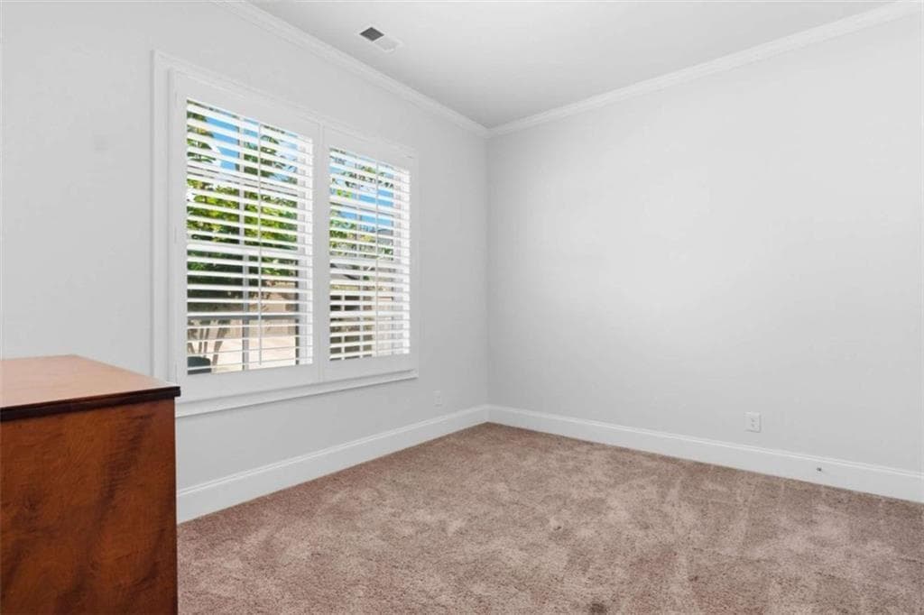 3 bedroom, 3 bathroom, 2,152 sq ft condominium for sale at 5660 Ansley Ridge Lane 81, Suwanee, GA 30024 — photo 8