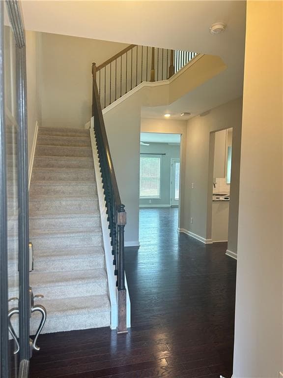 3 bedroom, 3 bathroom, 1,914 sq ft townhouse for rent at 7090 Post Park Way, Cumming, GA 30040 for $2,449 a month — photo 3