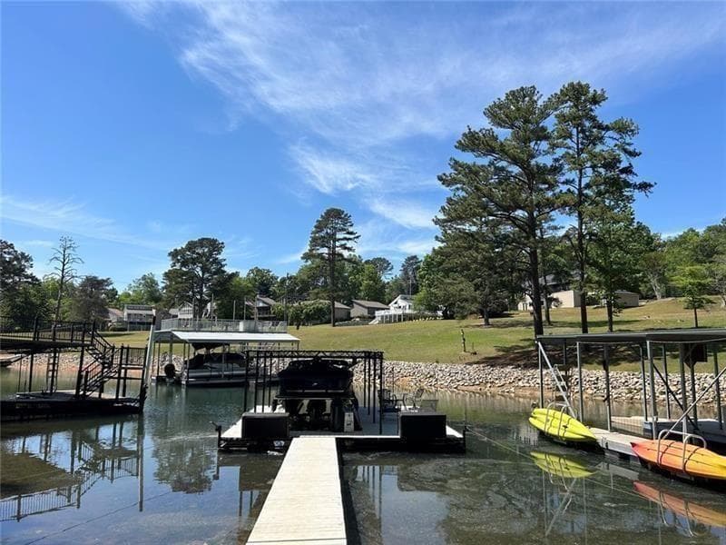 4 bedroom, 2 bathroom, 2,456 sq ft single family residence for sale at 7250 Timber Trail, Cumming, GA 30041 — photo 7