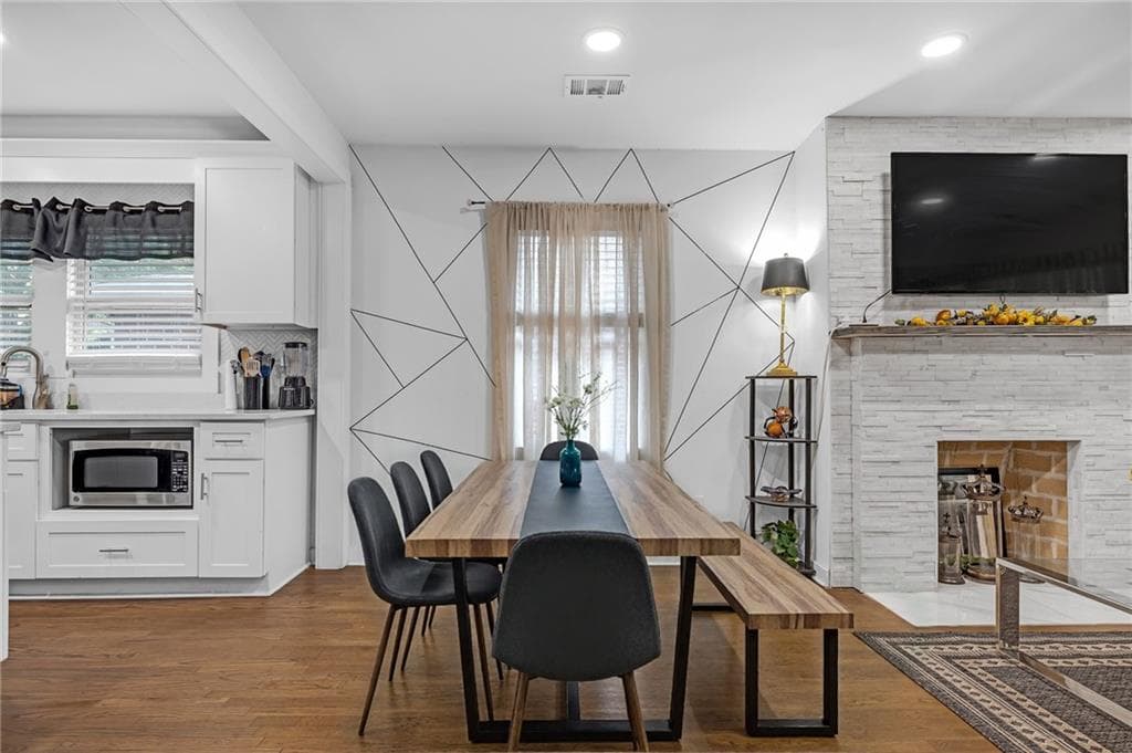 5 bedroom, 4 bathroom, 3,048 sq ft single family residence for sale at 94 Chappell Road, Atlanta, GA 30314 — photo 9
