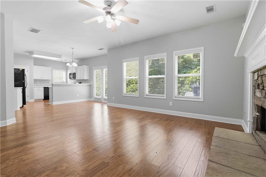 3 bedroom, 3 bathroom, 1,838 sq ft single family residence for sale at 1691 Lily Valley Drive, Lawrenceville, GA 30045 — photo 10