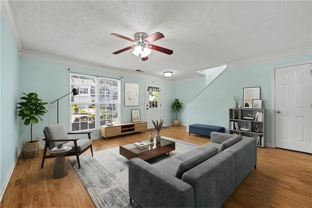 2 bedroom, 3 bathroom, 1,387 sq ft townhouse for rent at 5606 Union Pointe Drive, Union City, GA 30291 for $1,750 a month — photo 2