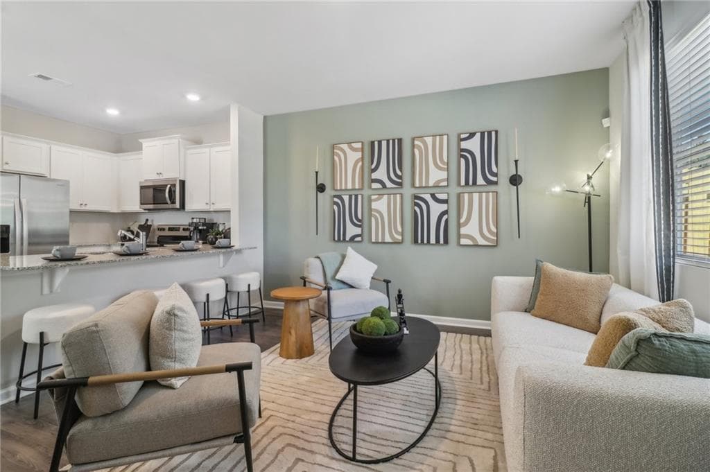 3 bedroom, 3 bathroom, 1,418 sq ft townhouse for sale at 518 Woodcreek Circle 11, Atlanta, GA 30331 — photo 10
