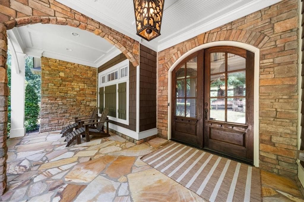 4 bedroom, 5 bathroom, 9,120 sq ft single family residence for sale at 6205 Random Winds Bluff, Gainesville, GA 30506 — photo 7