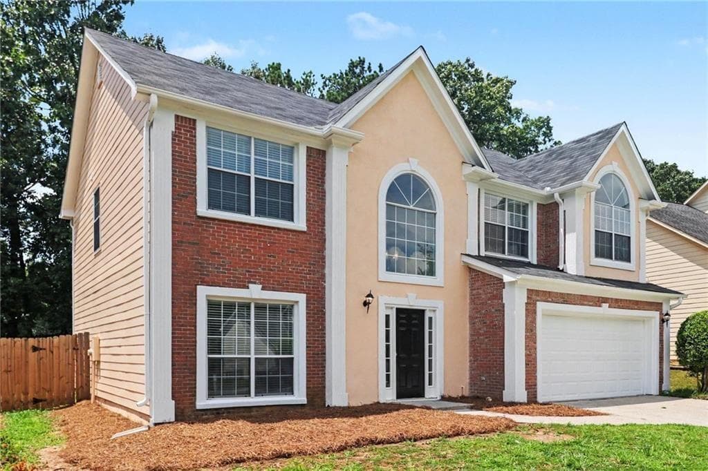 4 bedroom, 3 bathroom, 2,693 sq ft single family residence under contract at 305 Saddle Bridge Drive, Alpharetta, GA 30022 — photo 3