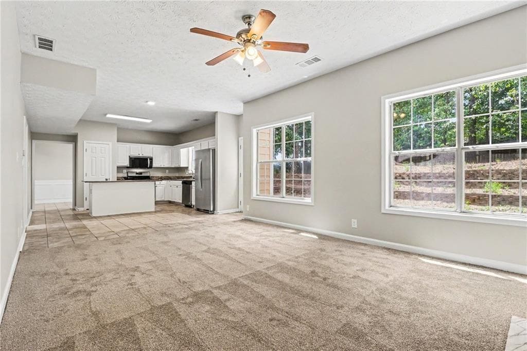 4 bedroom, 3 bathroom, 2,693 sq ft single family residence under contract at 305 Saddle Bridge Drive, Alpharetta, GA 30022 — photo 8