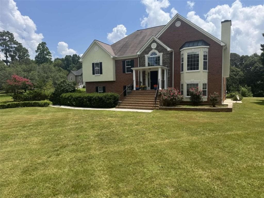 4 bedroom, 3 bathroom, 2,918 sq ft single family residence for sale at 45 Buell Jones Road, Carrollton, GA 30117 — photo 4