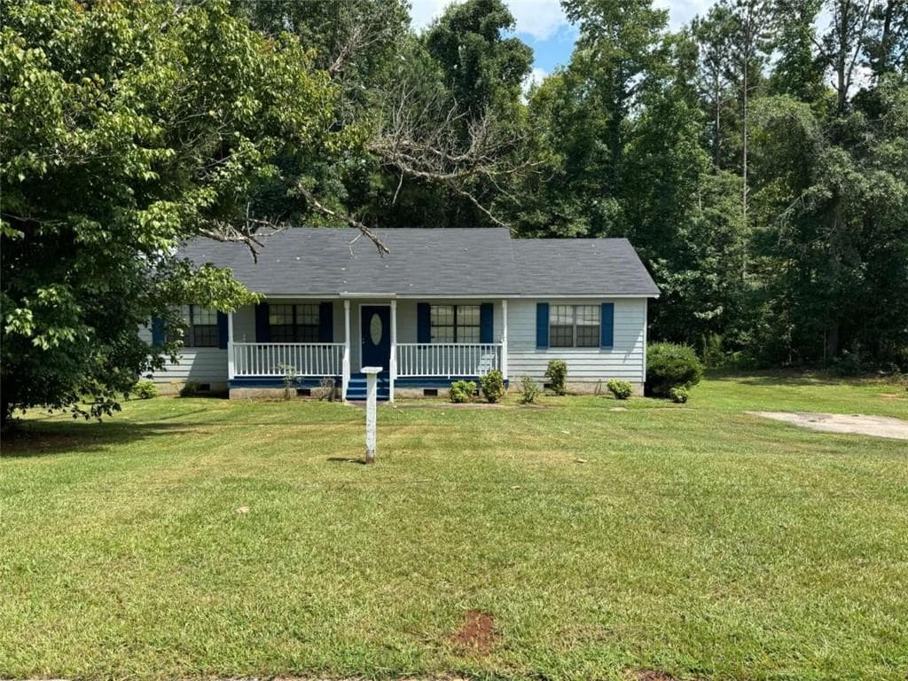 3 bedroom, 2 bathroom, 1,422 sq ft single family residence for sale at 500 Ella Drive, Griffin, GA 30223 — photo 2