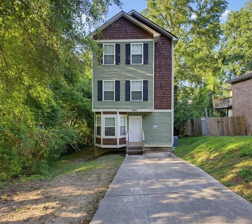 3 bedroom, 3 bathroom, 1,515 sq ft single family residence for sale at 2421 2nd Street, Atlanta, GA 30318 — photo 1 of 30