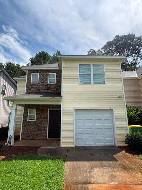 3 bedroom, 3 bathroom, 1,468 sq ft single family residence for rent at 665 Carlton Pointe Drive 7, Palmetto, GA 30268 for $1,725 a month