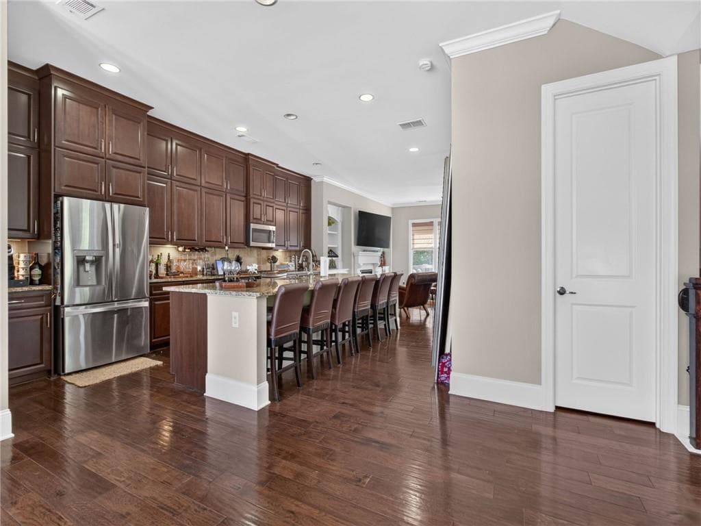4 bedroom, 4 bathroom, 3,446 sq ft townhouse for sale at 2726 Avington Lane, Smyrna, GA 30080 — photo 7