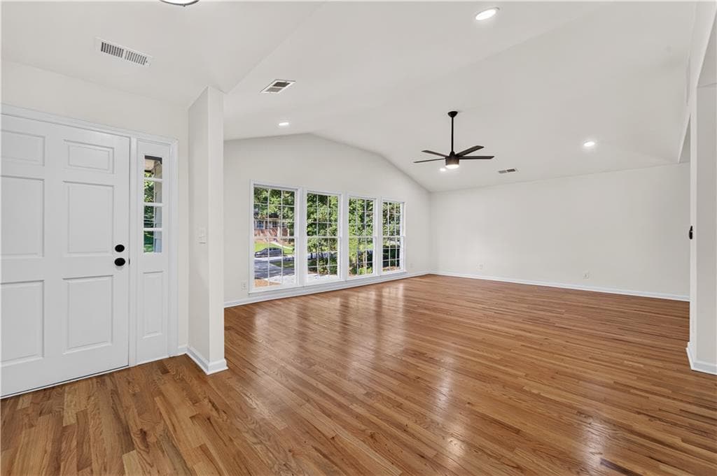 5 bedroom, 3 bathroom, 2,471 sq ft single family residence for sale at 664 Hickory Ridge Road, Lilburn, GA 30047 — photo 7