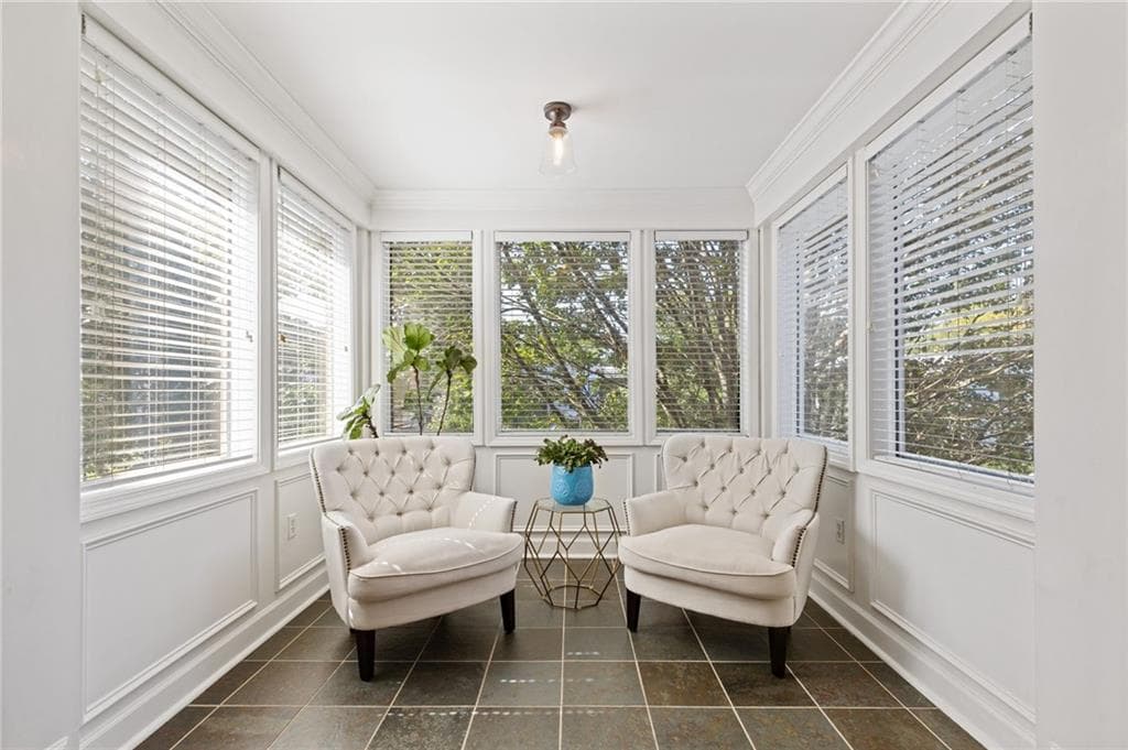 2 bedroom, 1 bathroom, 1,077 sq ft condominium for sale at 115 Peachtree Memorial Drive A3, Atlanta, GA 30309 — photo 8
