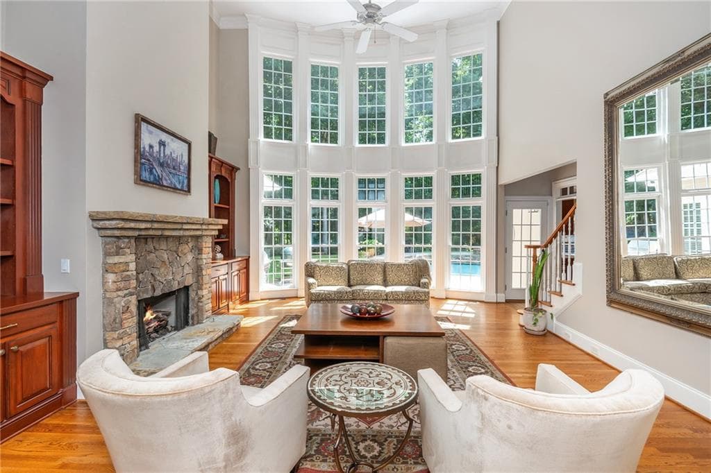 5 bedroom, 6 bathroom, 7,617 sq ft single family residence for sale at 370 Majestic Cove, Milton, GA 30004 — photo 9