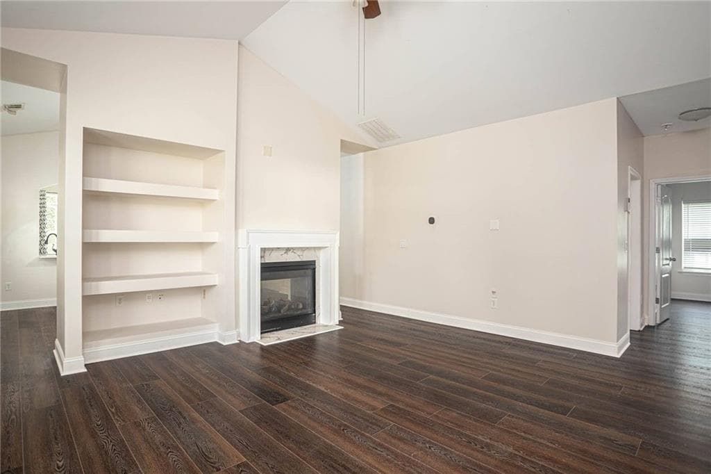 4 bedroom, 2 bathroom, 1,905 sq ft single family residence for sale at 282 Monarch Village Way, Stockbridge, GA 30281 — photo 3