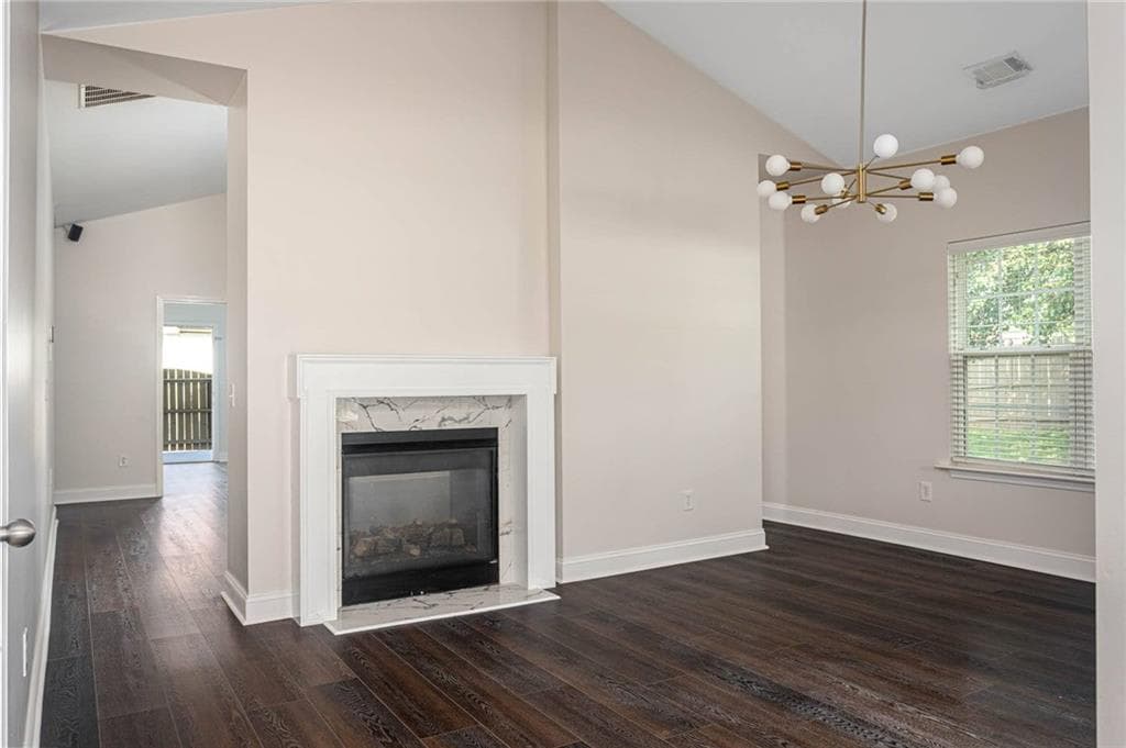 4 bedroom, 2 bathroom, 1,905 sq ft single family residence for sale at 282 Monarch Village Way, Stockbridge, GA 30281 — photo 7