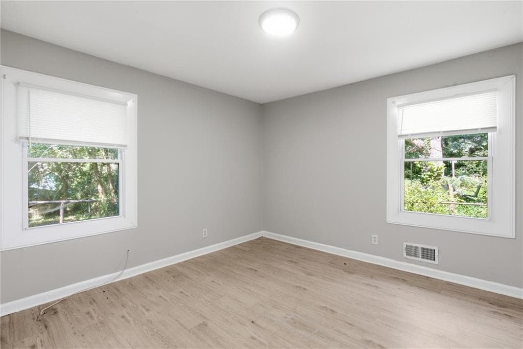 duplex under contract at 200 Meador Way, Atlanta, GA 30315 — photo 8