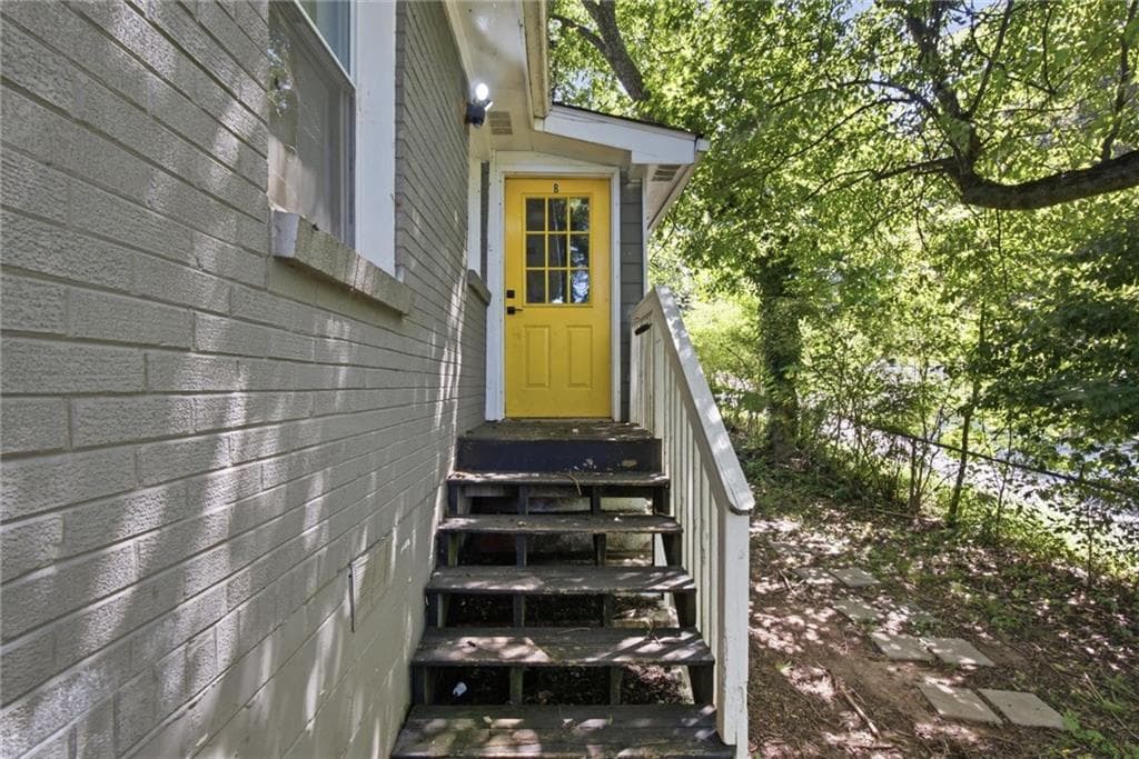 duplex under contract at 200 Meador Way, Atlanta, GA 30315 — photo 9