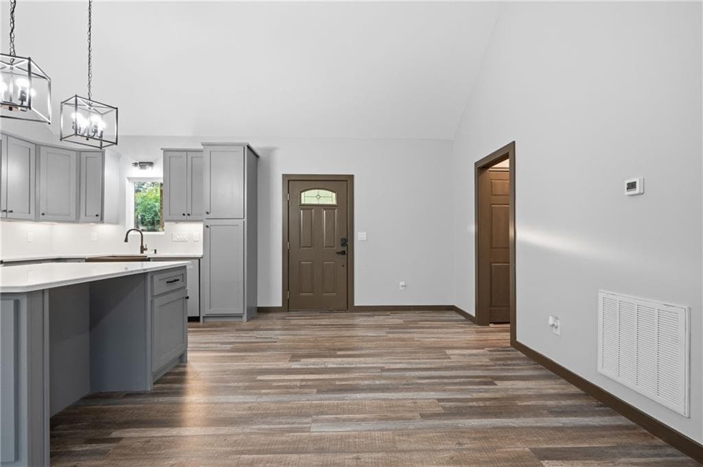 2 bedroom, 2 bathroom, 2,496 sq ft single family residence for sale at 782 High Summit Drive, Talking Rock, GA 30175 — photo 8