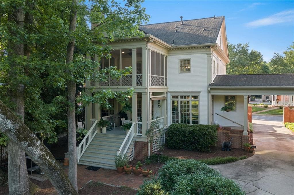 4 bedroom, 4 bathroom single family residence for sale at 3941 Muirfield Square, Duluth, GA 30096 — photo 4