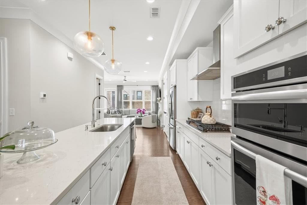 3 bedroom, 4 bathroom, 2,258 sq ft townhouse for sale at 6769 Prelude Drive, Sandy Springs, GA 30328 — photo 7