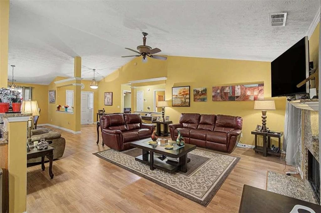 3 bedroom, 2 bathroom, 2,507 sq ft single family residence for sale at 291 Bridgestone Lane, Douglasville, GA 30134 — photo 9
