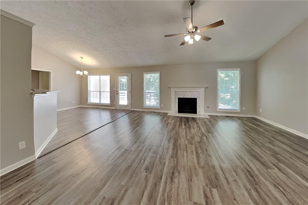 3 bedroom, 2 bathroom, 2,008 sq ft single family residence for rent at 1874 Manor Oak Lane, Buford, GA 30519 for $2,200 a month — photo 2