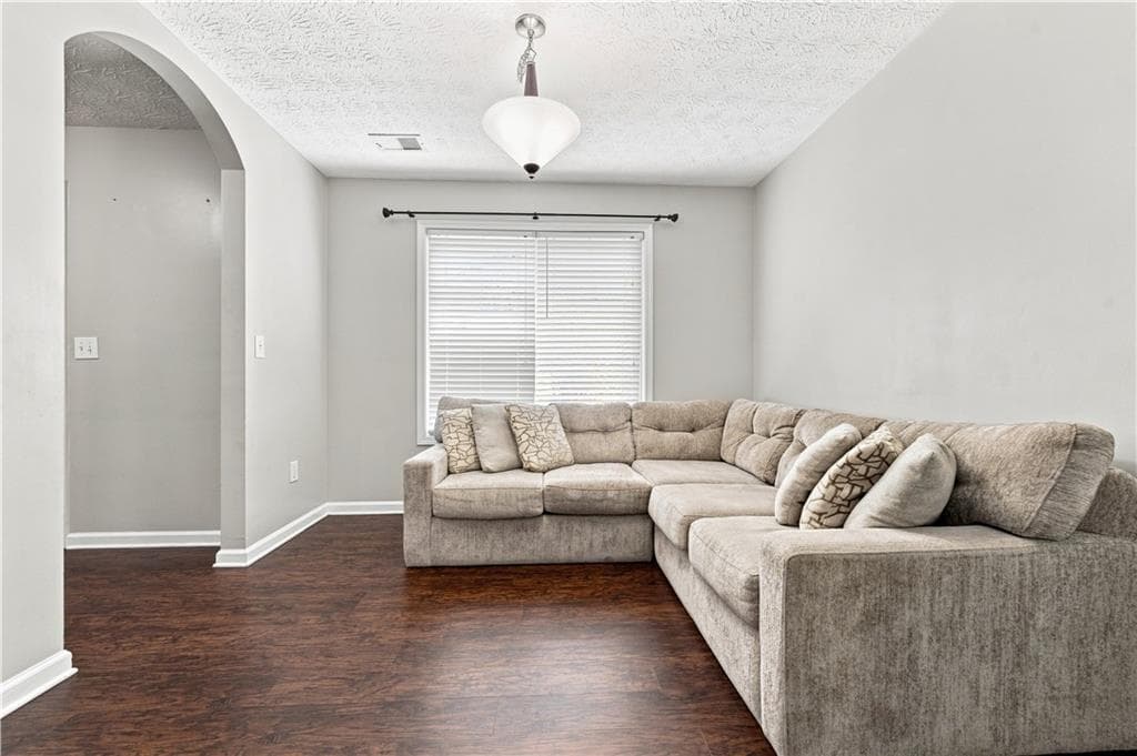 4 bedroom, 4 bathroom, 2,082 sq ft single family residence for sale at 1603 Eagle Drive, Woodstock, GA 30189 — photo 8