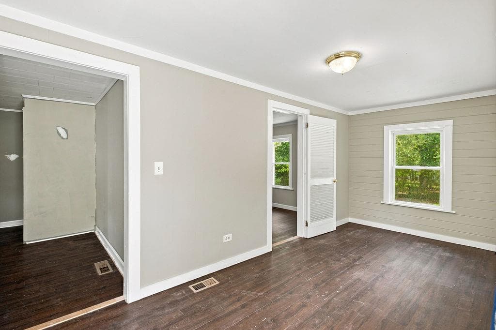 2 bedroom, 1 bathroom, 1,086 sq ft single family residence under contract at 244 Pleasant Valley Road, Silver Creek, GA 30173 — photo 10