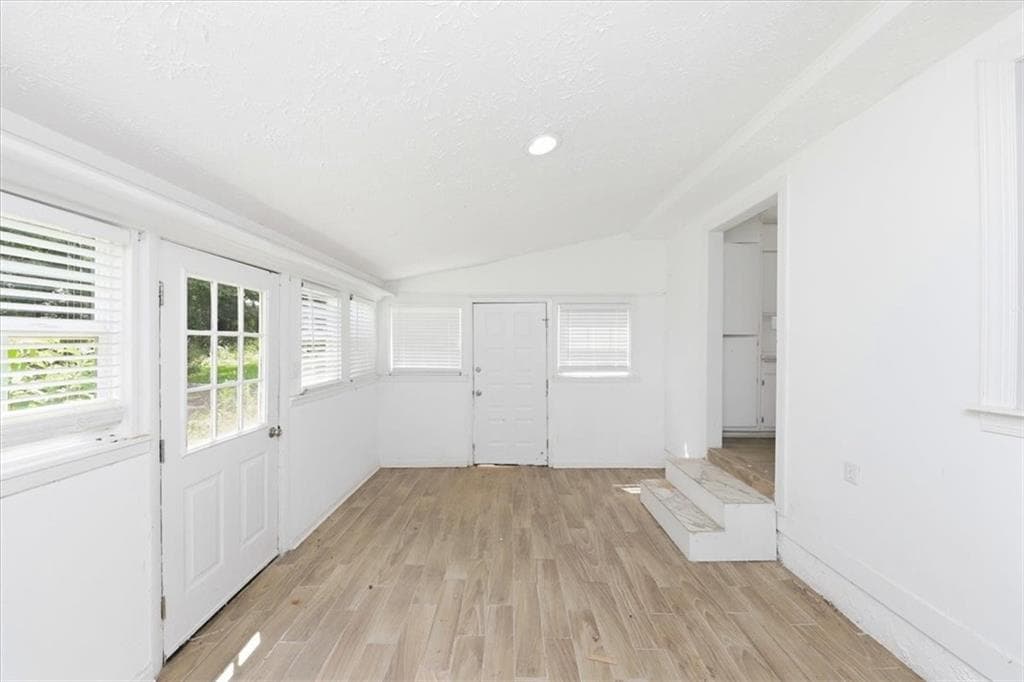 4 bedroom, 3 bathroom, 1,631 sq ft single family residence for sale at 6326 Steepleridge Court, Riverdale, GA 30296 — photo 8