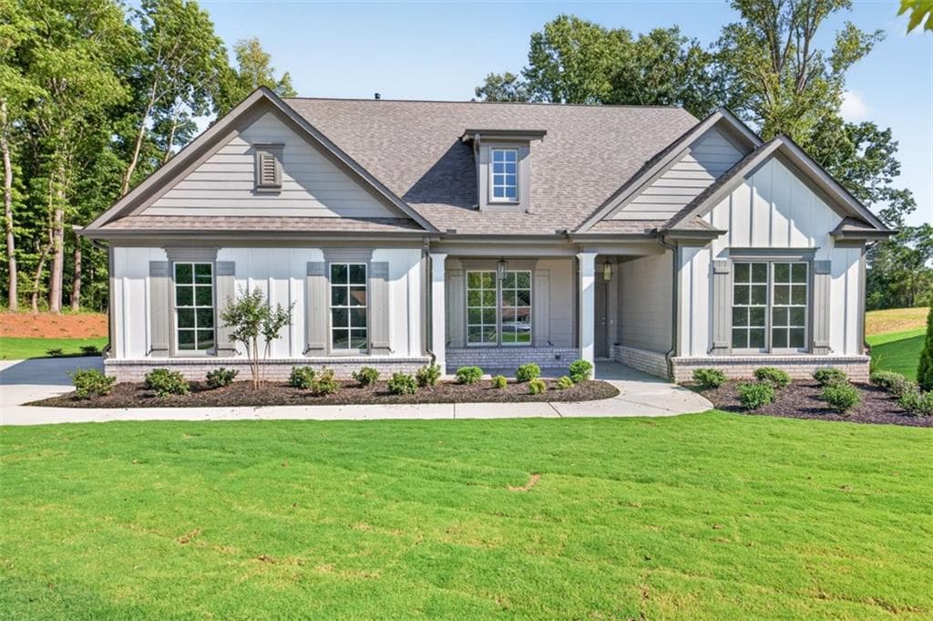 4 bedroom, 3 bathroom, 2,542 sq ft single family residence for sale at 4767 E Reed Road, Gainesville, GA 30507