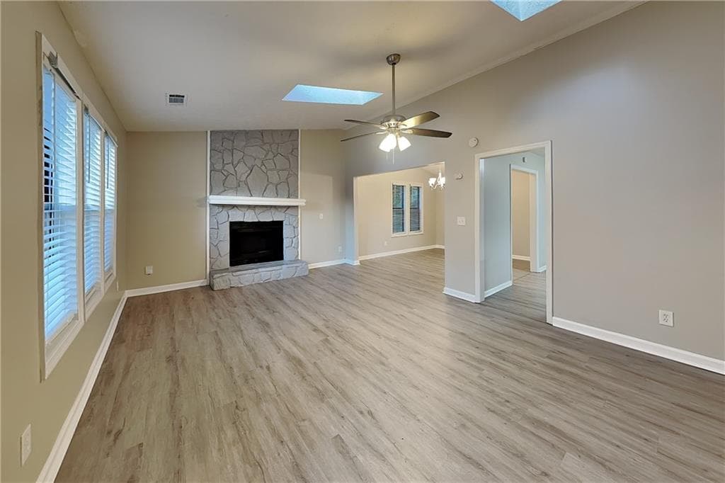 3 bedroom, 2 bathroom, 2,010 sq ft single family residence for rent at 4841 Chapelle Court, Marietta, GA 30066 for $2,190 a month — photo 2
