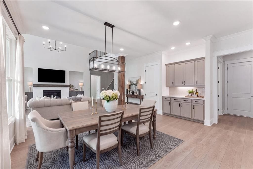 6 bedroom, 7 bathroom, 5,057 sq ft single family residence for sale at 3197 Shumard Way, Marietta, GA 30064 — photo 9